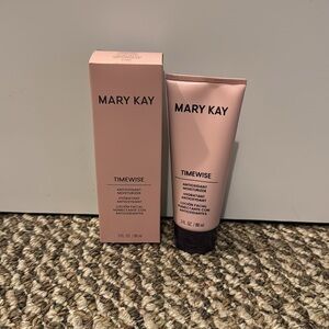 Mary Kay Antioxidant Moisturizer with TimeWise 3D Complex